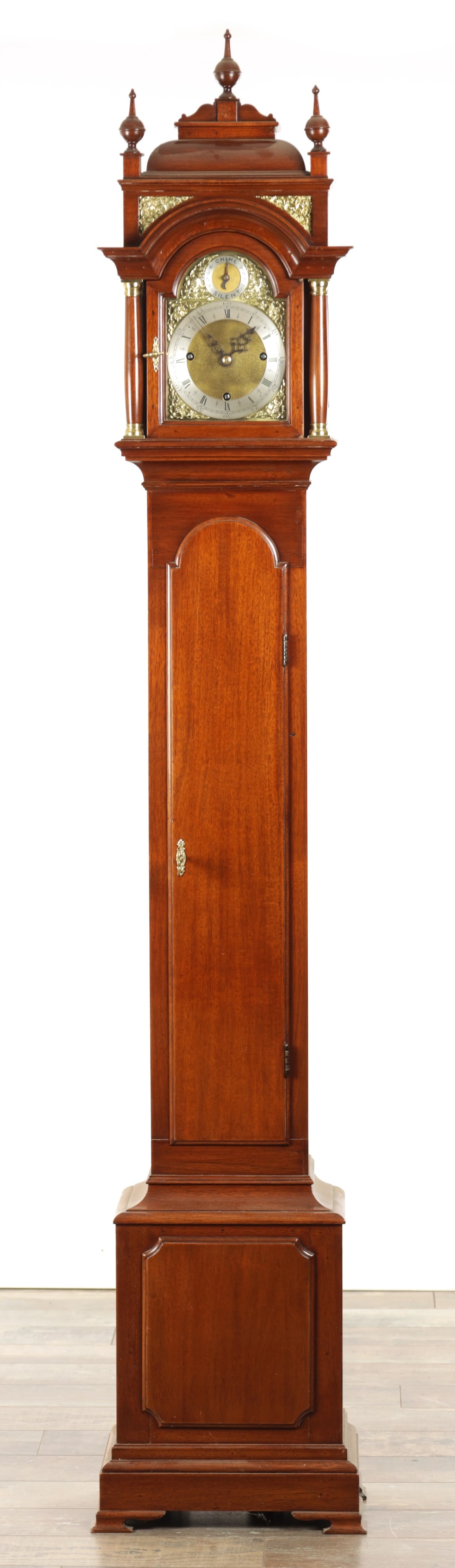 AN EARLY 20TH CENTURY ENGLISH QUARTER CHIMING MAHOGANY LONGCASE CLOCK (1 of 7)