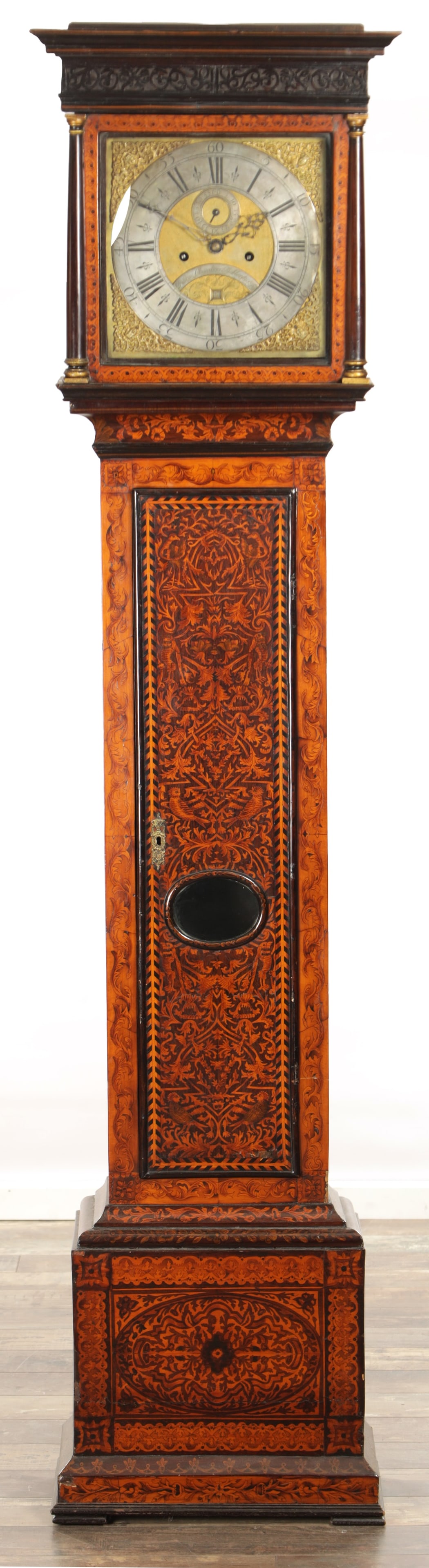 DENNIS CHAMBERS, PICKLECHURCH. AN EARLY 18TH-CENTURY WALNUT AND ARABESQUE MARQUETRY EIGHT-DAY (1 of 8)