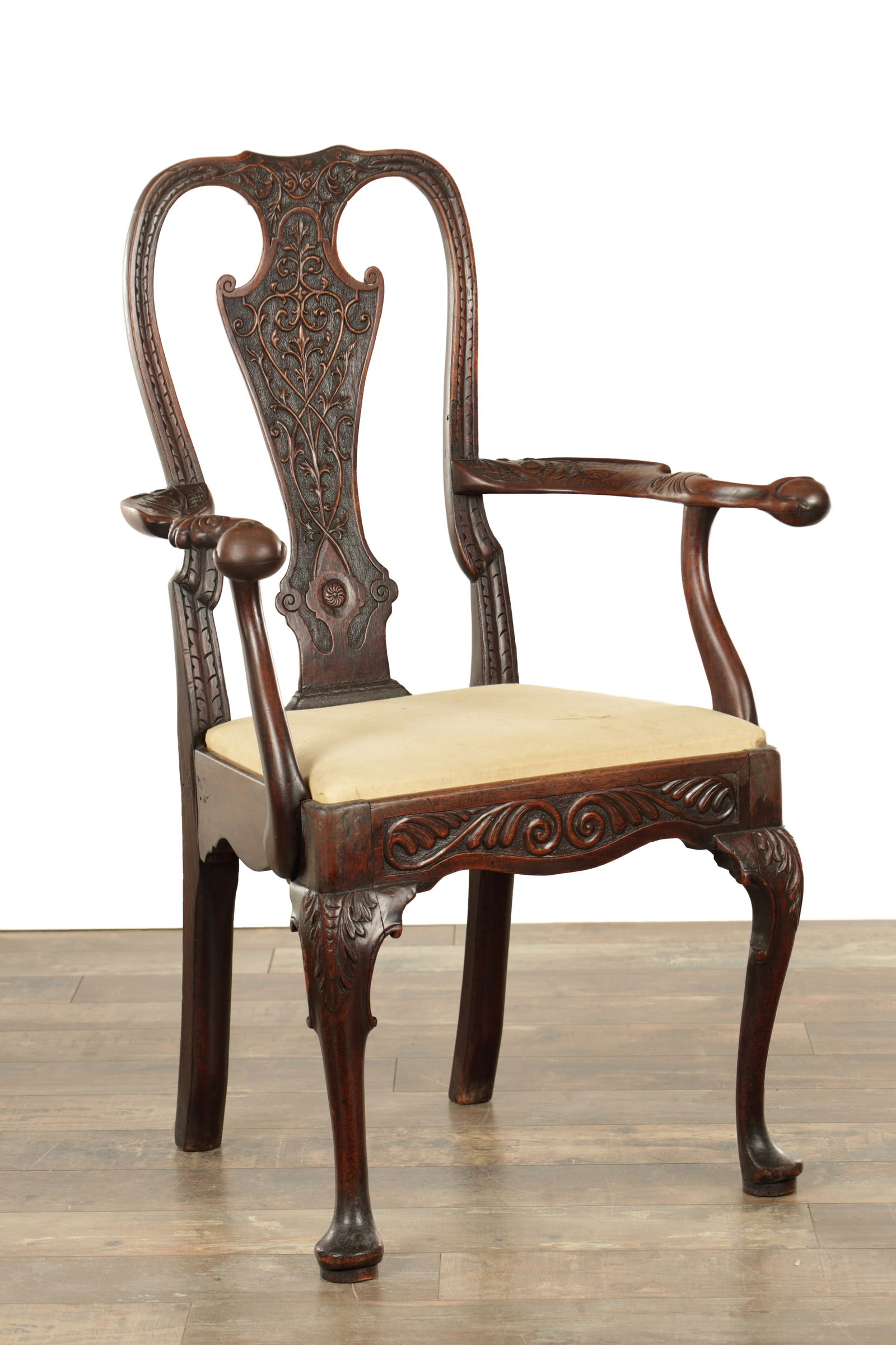 A GEORGE II CARVED MAHOGANY ARMCHAIR (1 of 10)