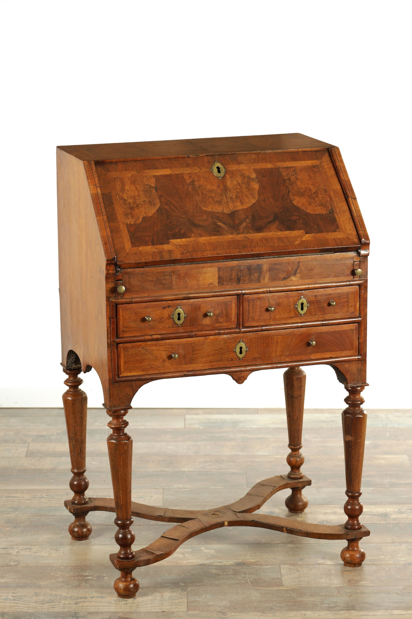 A WILLIAM AND MARY HERRING-BANDED FIGURED WALNUT MINIATURE BUREAU (1 of 18)
