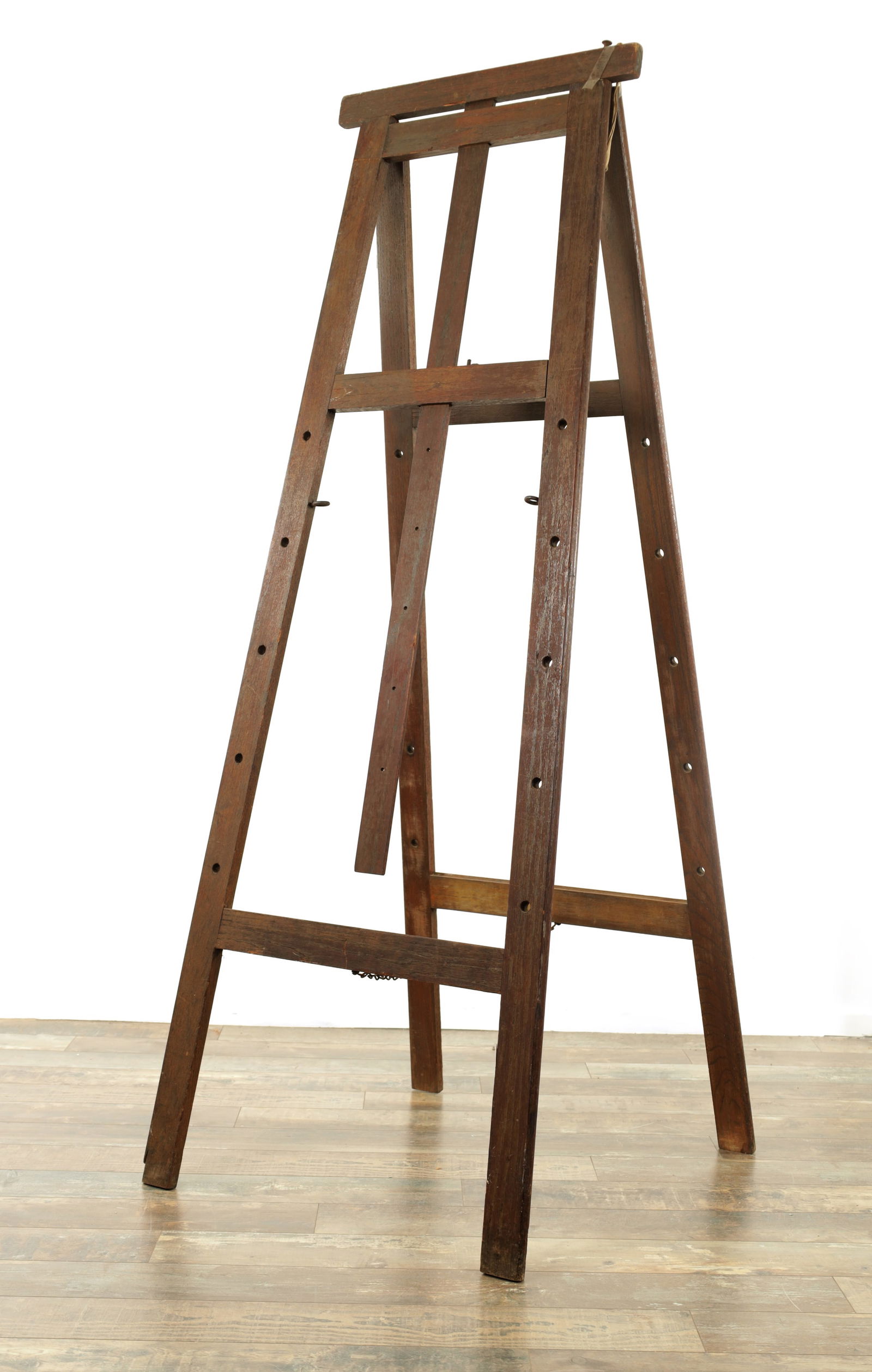 A 19TH CENTURY ARTISTS EASEL (1 of 4)