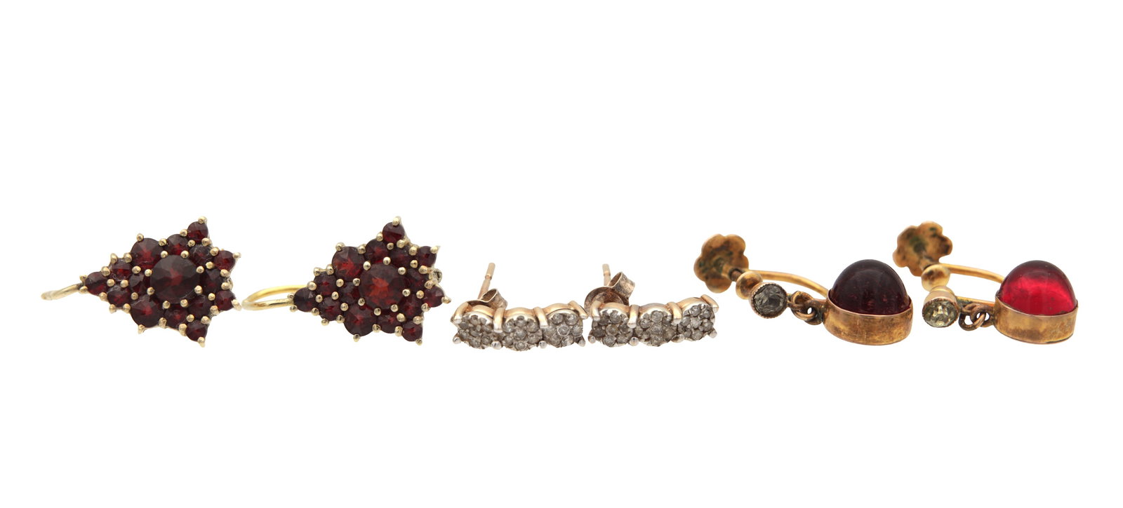 THREE PAIRS OF 9CT AND 14CT GOLD DIAMOND AND GARNET EARRINGS: THREE PAIRS OF 9CT AND 14CT GOLD DIAMOND AND GARNET EARRINGS comprising a pair of red garnet and diamond 9ct gold earrings, a pair of 9ct gold garnet cluster earrings and a pair of 14ct gold diamond e