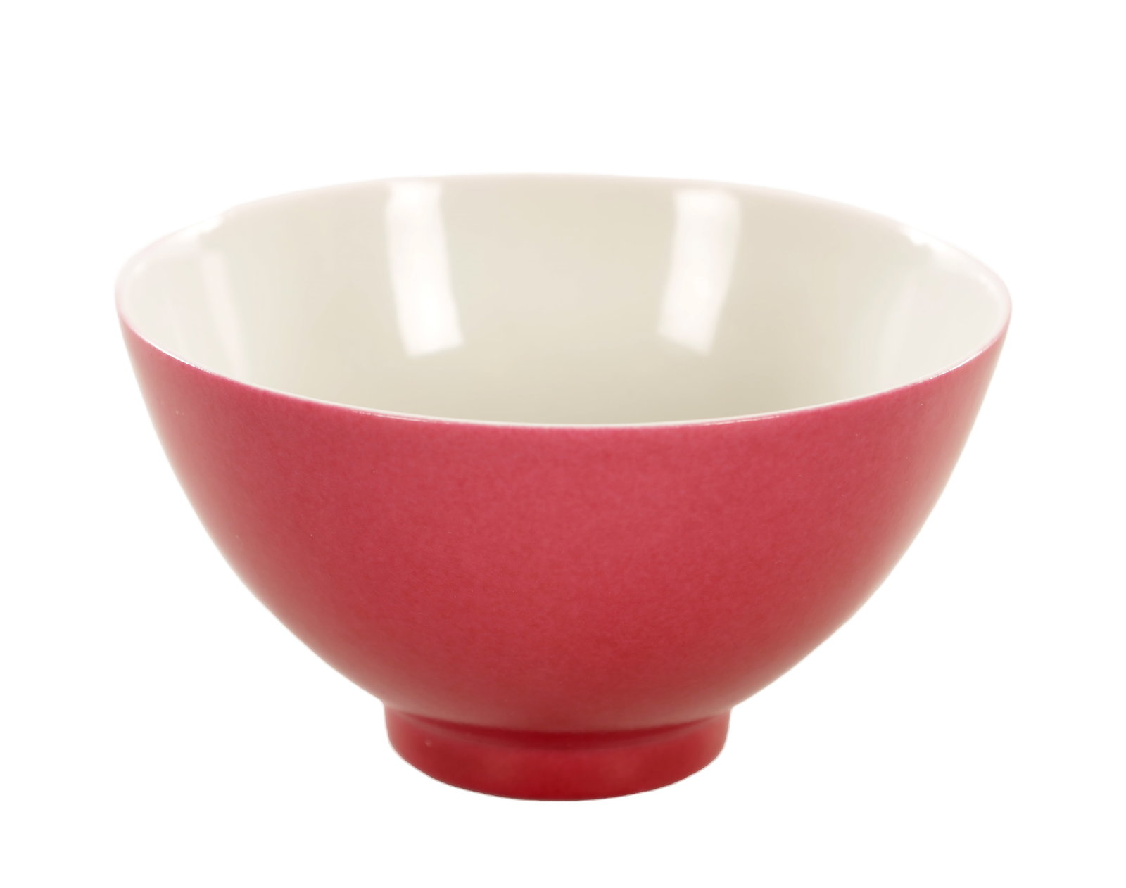 A CHINESE ROSE-GLAZED PORCELAIN BOWL: A CHINESE ROSE-GLAZED PORCELAIN BOWL of circular form with rounded rim and shallow sides, the exterior covered in a deep rose glaze, the interior glazed white, raised on a short foot and bearing an ir