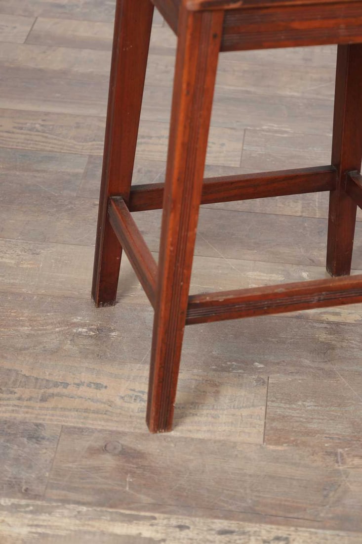 A PAIR OF LATE 19TH CENTURY WALNUT LOW-BACK STOOLS - 3