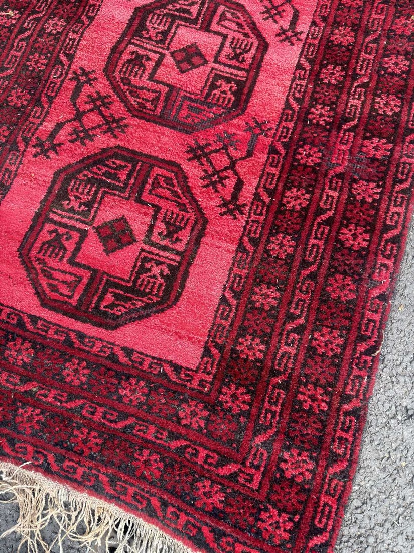 AN AFGHAN AQCHA WOOL CARPET - 3