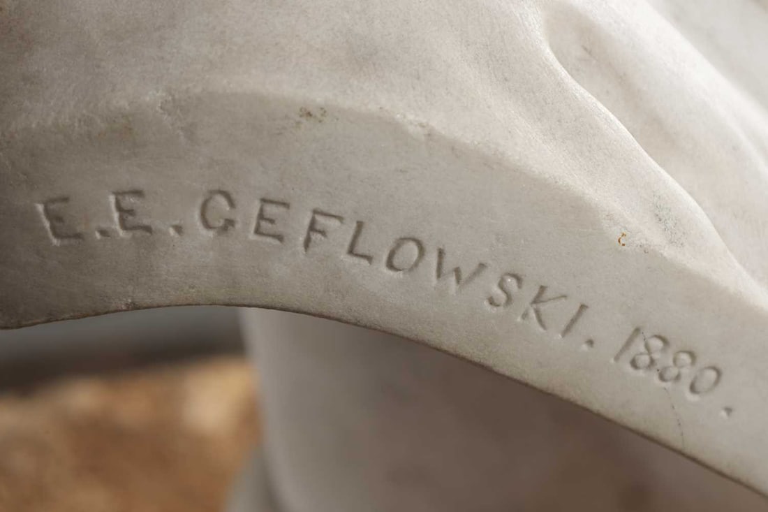 E E GEFLOWSKI A PAIR OF LATE 19TH CENTURY MARBLE BUSTS - 7