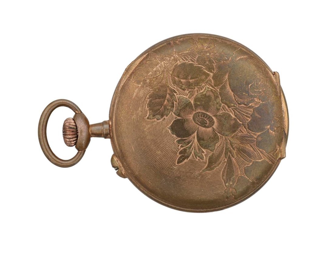AN ART NOUVEAU BRASS WATCH HOLDER AND POCKET WATCH - 4