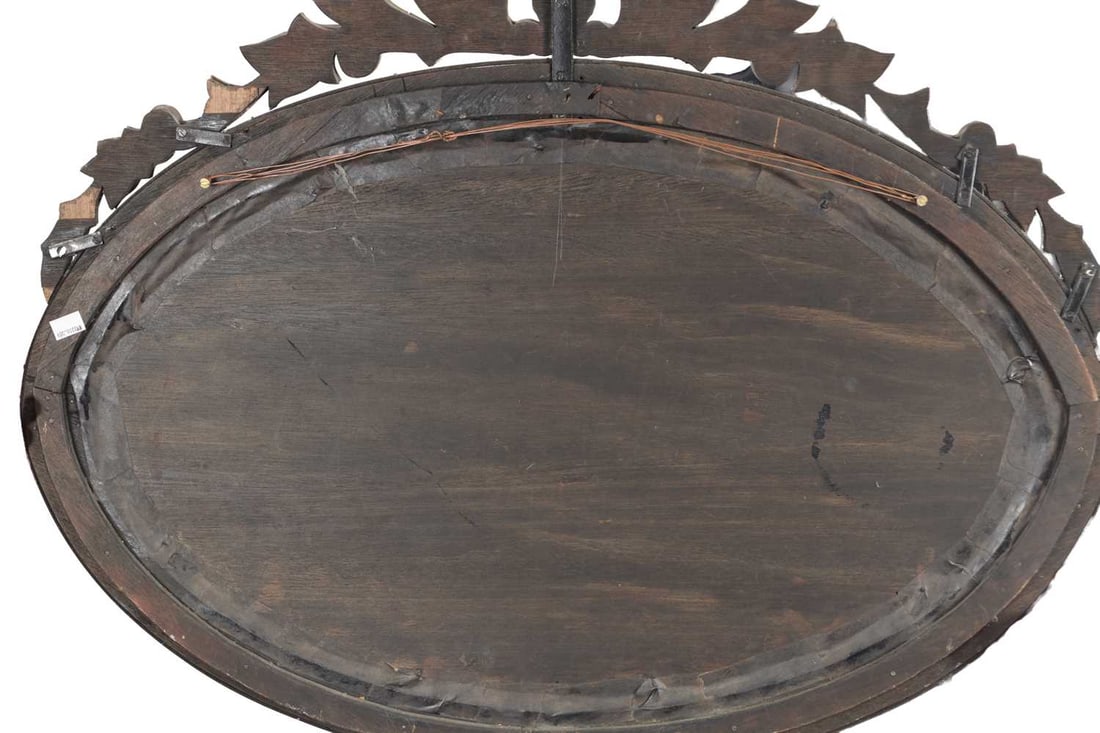 A 19TH CENTURY VENETIAN ETCHED GLASS OVAL MIRROR - 6