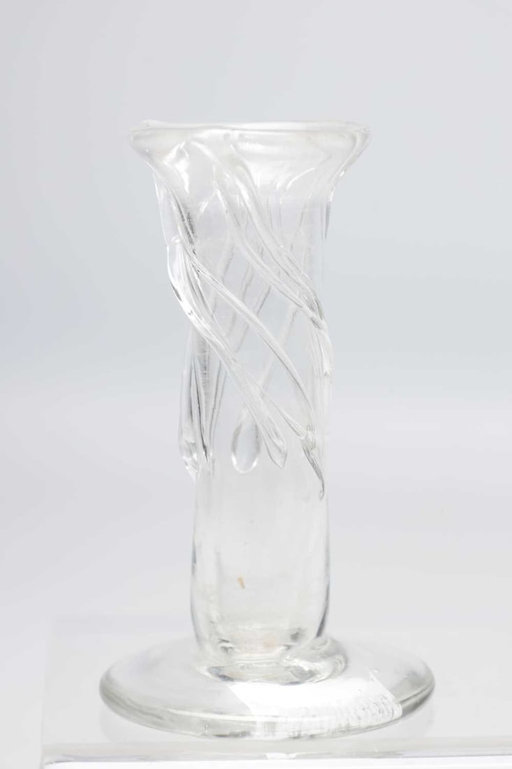 AN EARLY 18TH CENTURY GLASS CANDLE STICK - 2