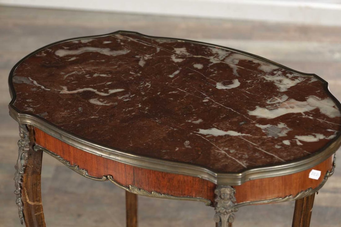 A PAIR OF 19TH CENTURY FRENCH KINGWOOD AND ORMOLU MOUNTED SIDE TABLES - 2