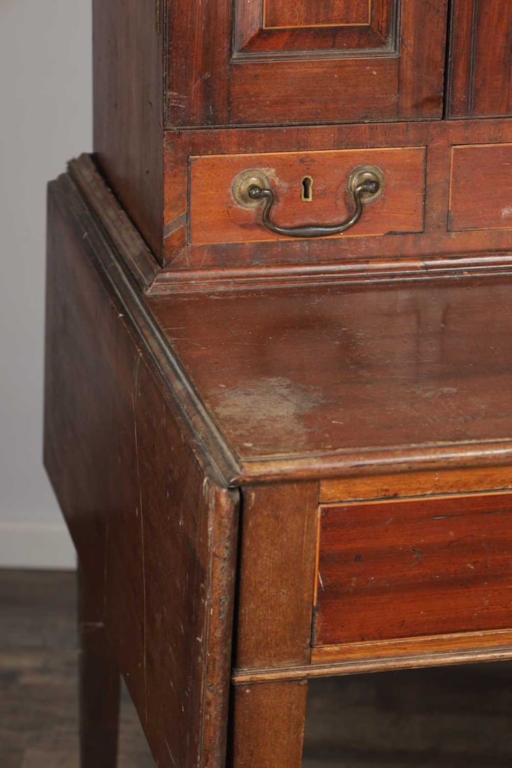 A GEORGE III MAHOGANY COUNTRY HOUSE RENT DESK - 7