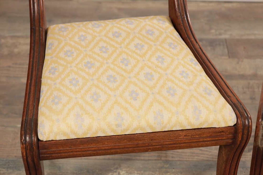 A PAIR OF REGENCY STYLE MAHOGANY SIDE CHAIRS - 4