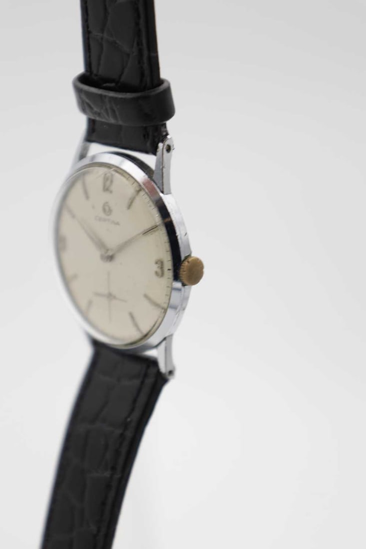 A MID-20TH CENTURY CERTINA STAINLESS STEEL WRISTWATCH - 5