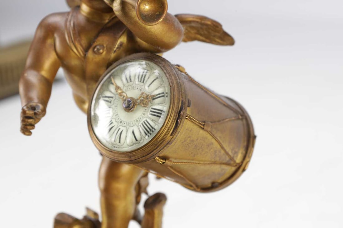 A THREE PIECE LATE 19TH CENTURY FRENCH GILT AND PATINATED BRONZE CLOCK GARNITURE - 7