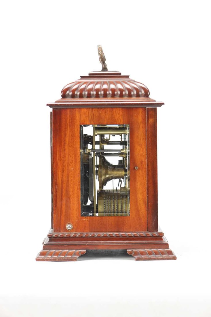 THWAITES & REED, LONDON. AN EARLY 20TH CENTURY MAHOGANY DOUBLE FUSEE BRACKET CLOCK - 4