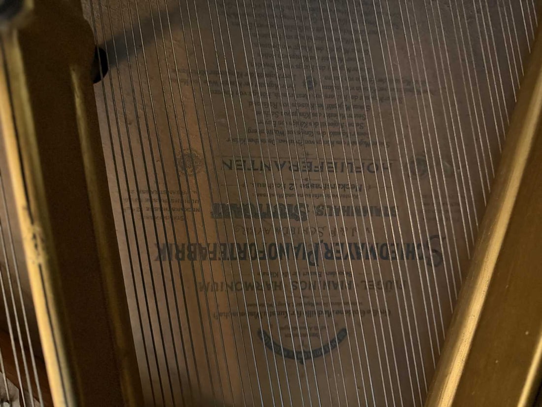AN EARLY 20TH CENTURY GERMAN EBONISED BABY GRAND PIANO BY SCHEIDMAYER - 4