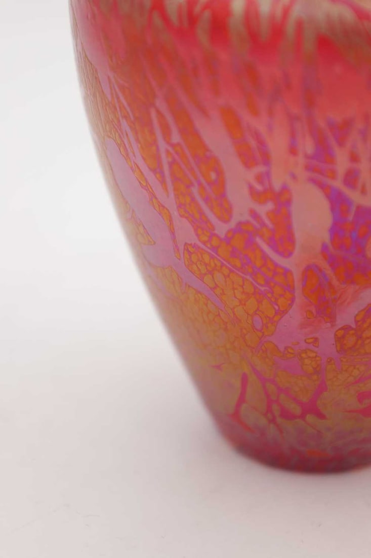 A COLLECTION OF ROYAL BRIERLEY STUDIO IRIDESCENT GLASS - 2