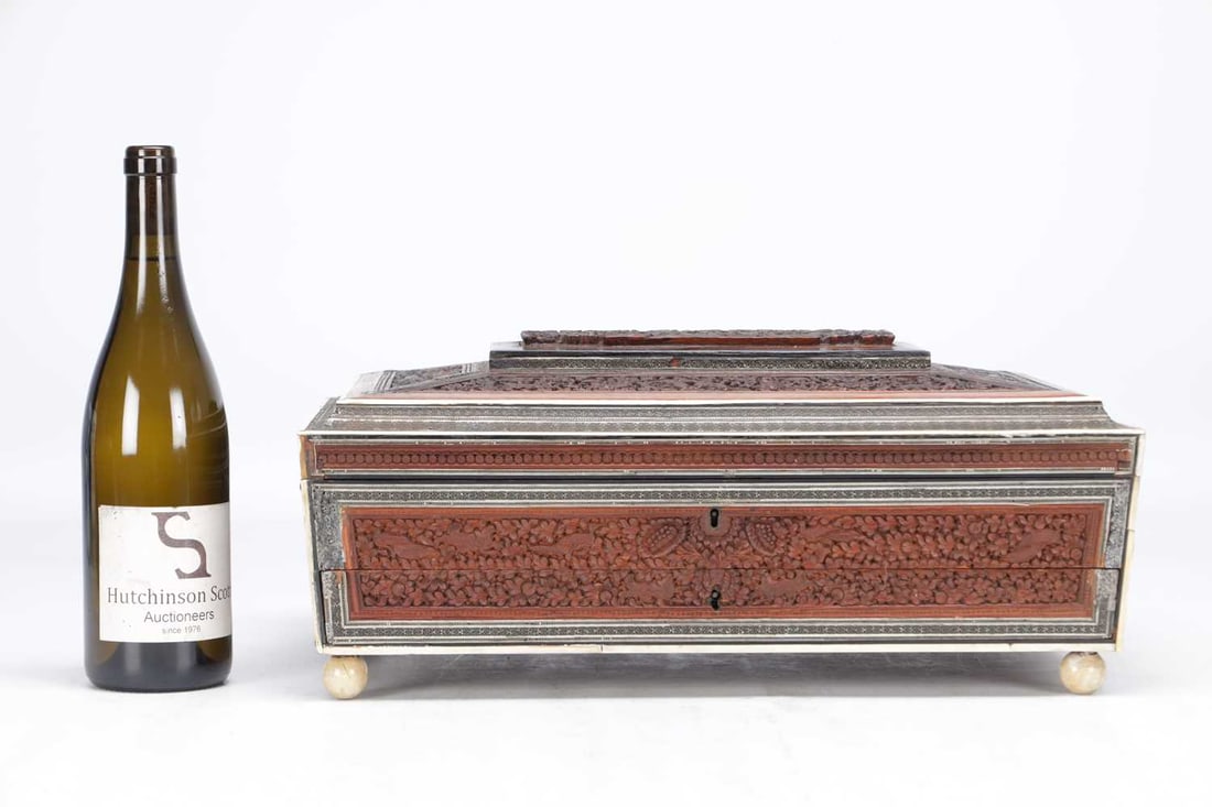 A 19TH CENTURY ANGLO INDIAN SANDALWOOD AND IVORY WORK BOX - 2