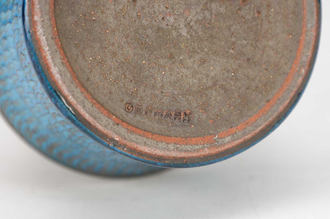 NILS KÄHLER A 1960S DANISH BLUE-GLAZED STONEWARE VASE FOR THE HERMAN A. KÄHLER CERAMICS WO - 7