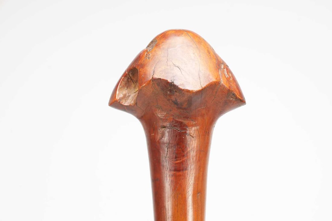 A 19TH CENTURY NEW CALEDONIAN KANAK WOOD WAR CLUB WITH FIBRE WRAPPED GRIP - 2