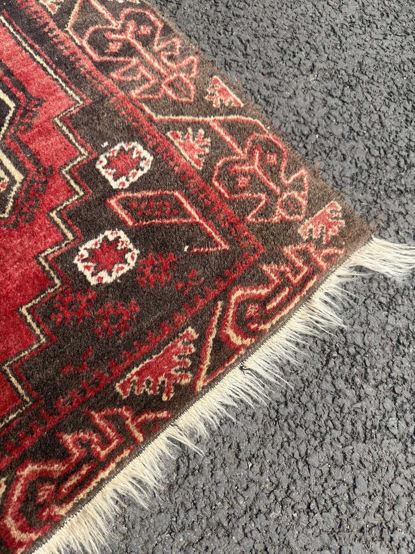 A PERSIAN WOOL CARPET - 4