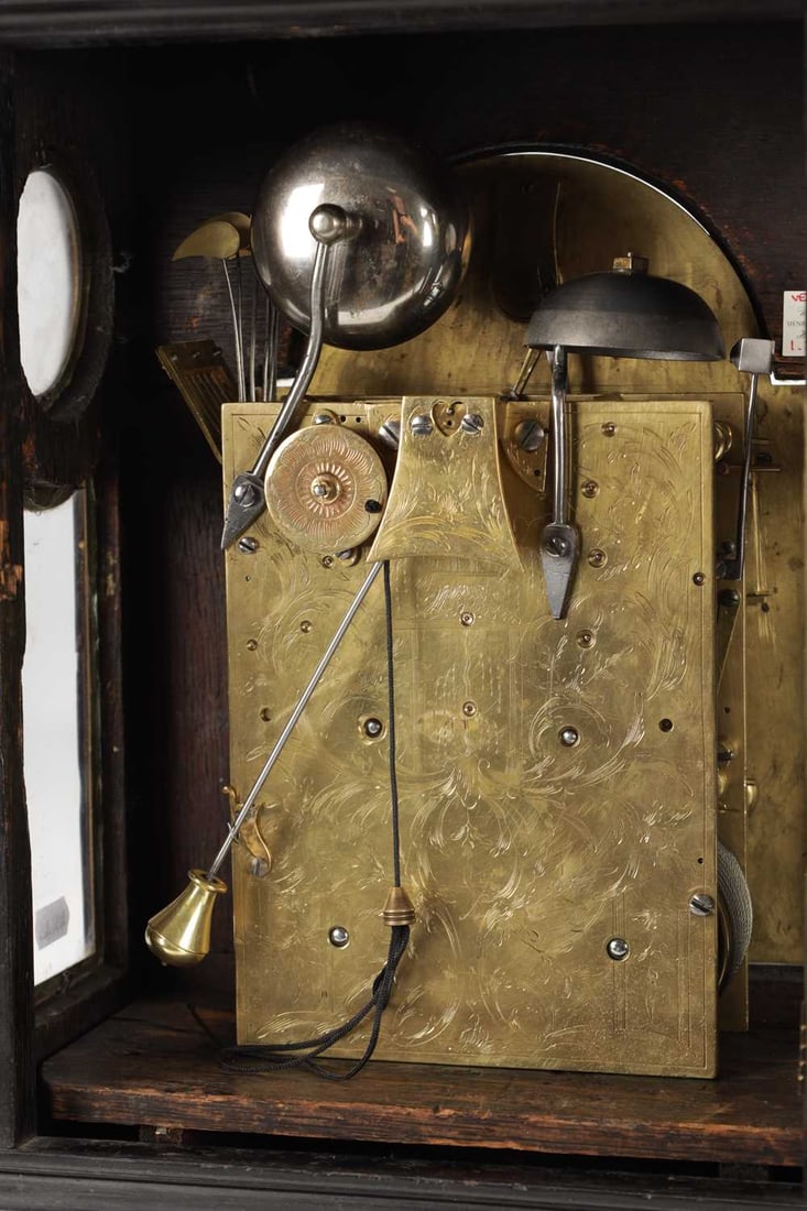 FRANCIS WELLS, LONDON. A GEORGE III ORMOLU MOUNTED EBONISED QUARTER REPEATING BRACKET CLOCK - 7