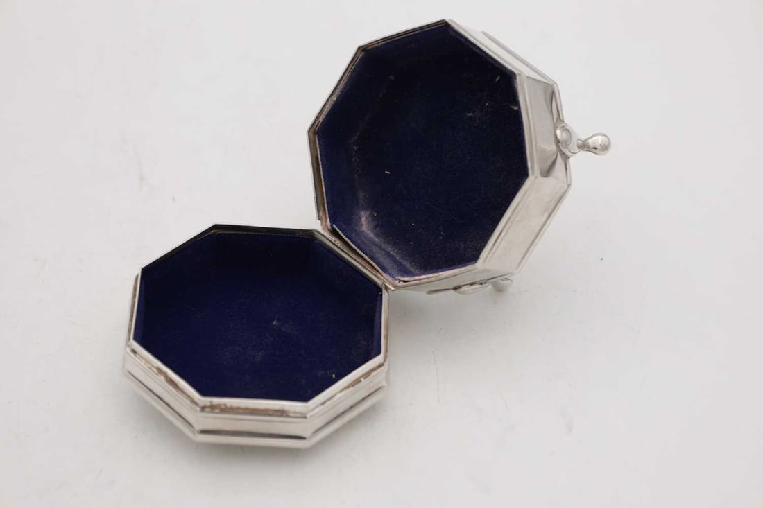 TWO SILVER TRINKET BOXES - 4