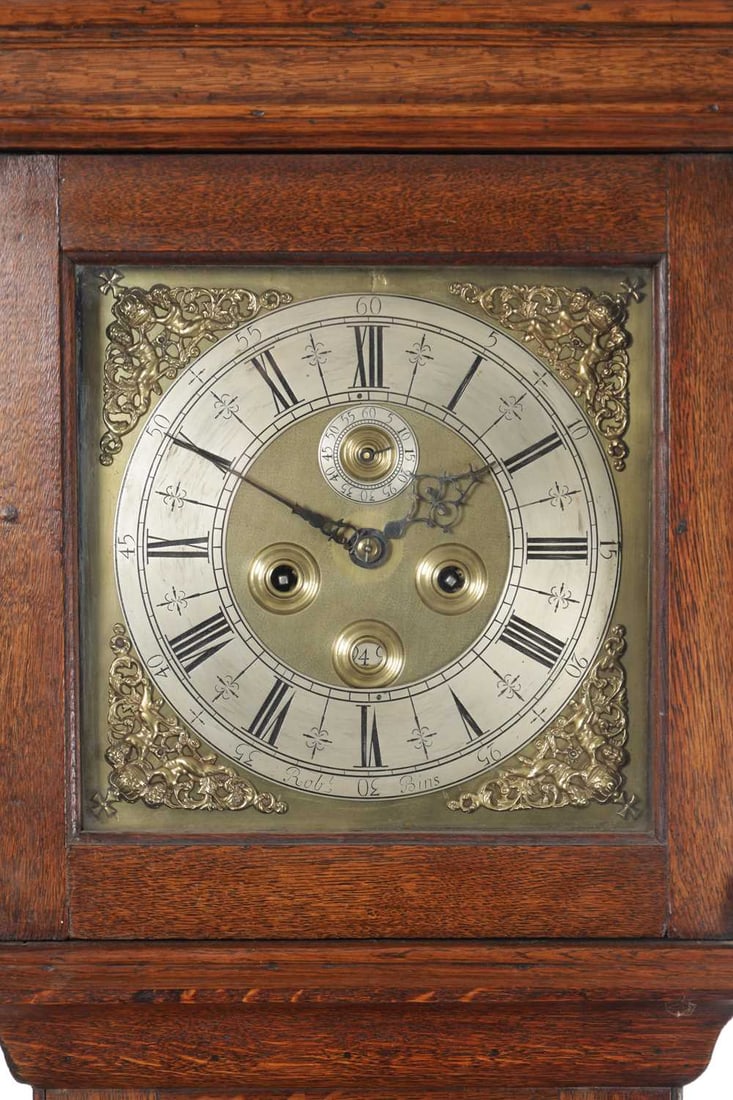 ROBERT BINNS, HALIFAX, AN EARLY 18TH CENTURY OAK EIGHT DAY LONGCASE CLOCK WITH 11-INCH SQUARE BRASS - 2