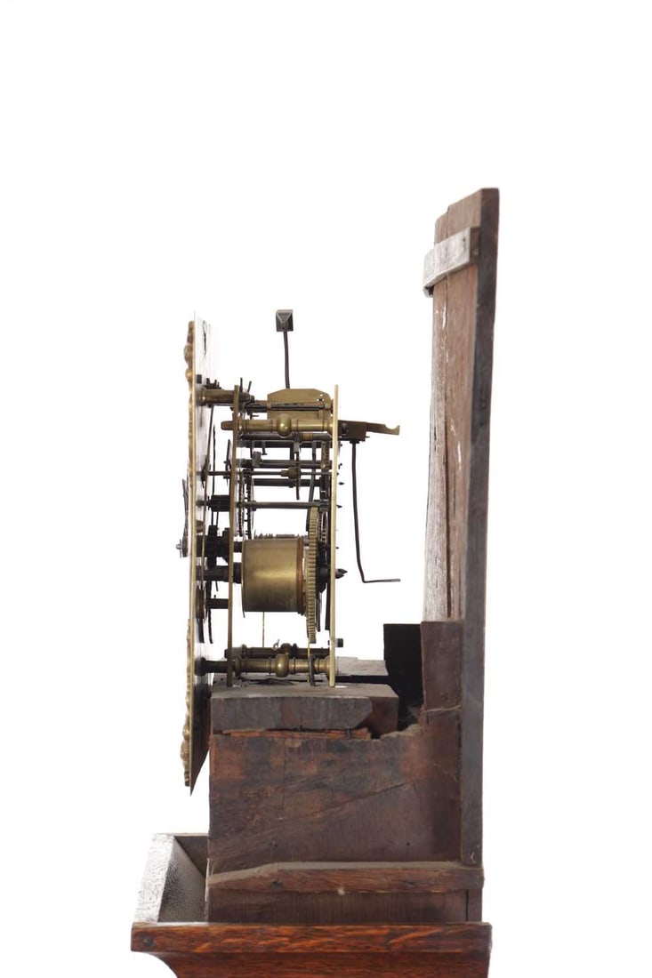 ROBERT BINNS, HALIFAX, AN EARLY 18TH CENTURY OAK EIGHT DAY LONGCASE CLOCK WITH 11-INCH SQUARE BRASS - 7