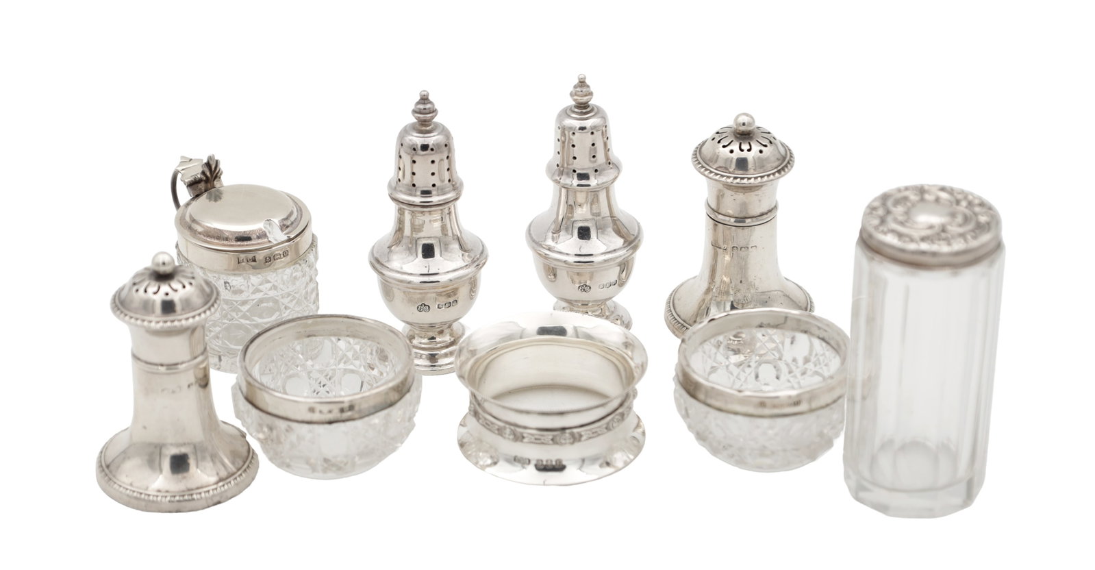 A MIXED LOT OF 20TH CENTURY ENGLISH AND IRISH SILVER AND CUT GLASS TABLE ITEMS (1 of 10)