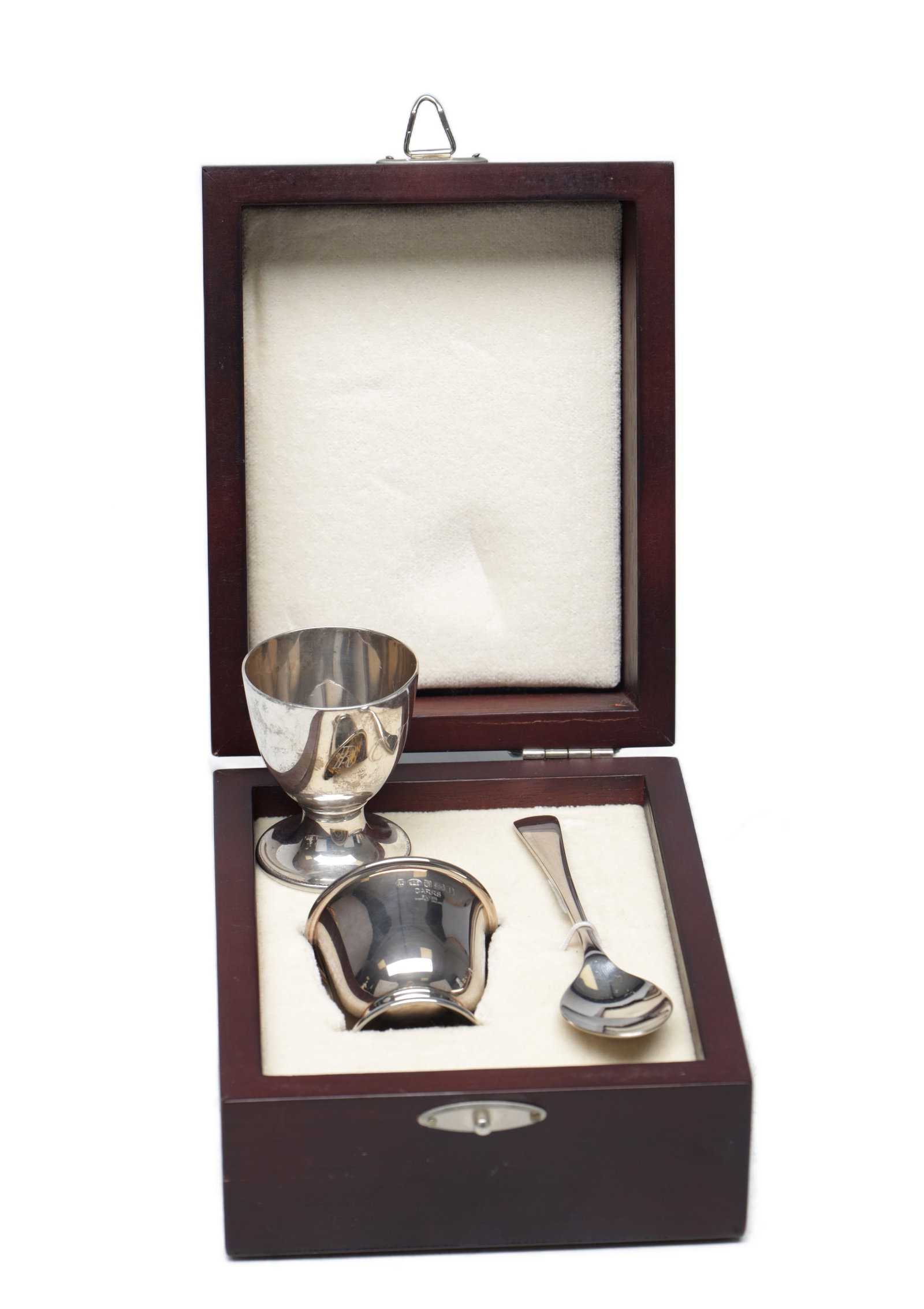 A SILVER TEASPOON AND EGG CUP WITH ANOTHER SILVER EGG CUP (1 of 6)