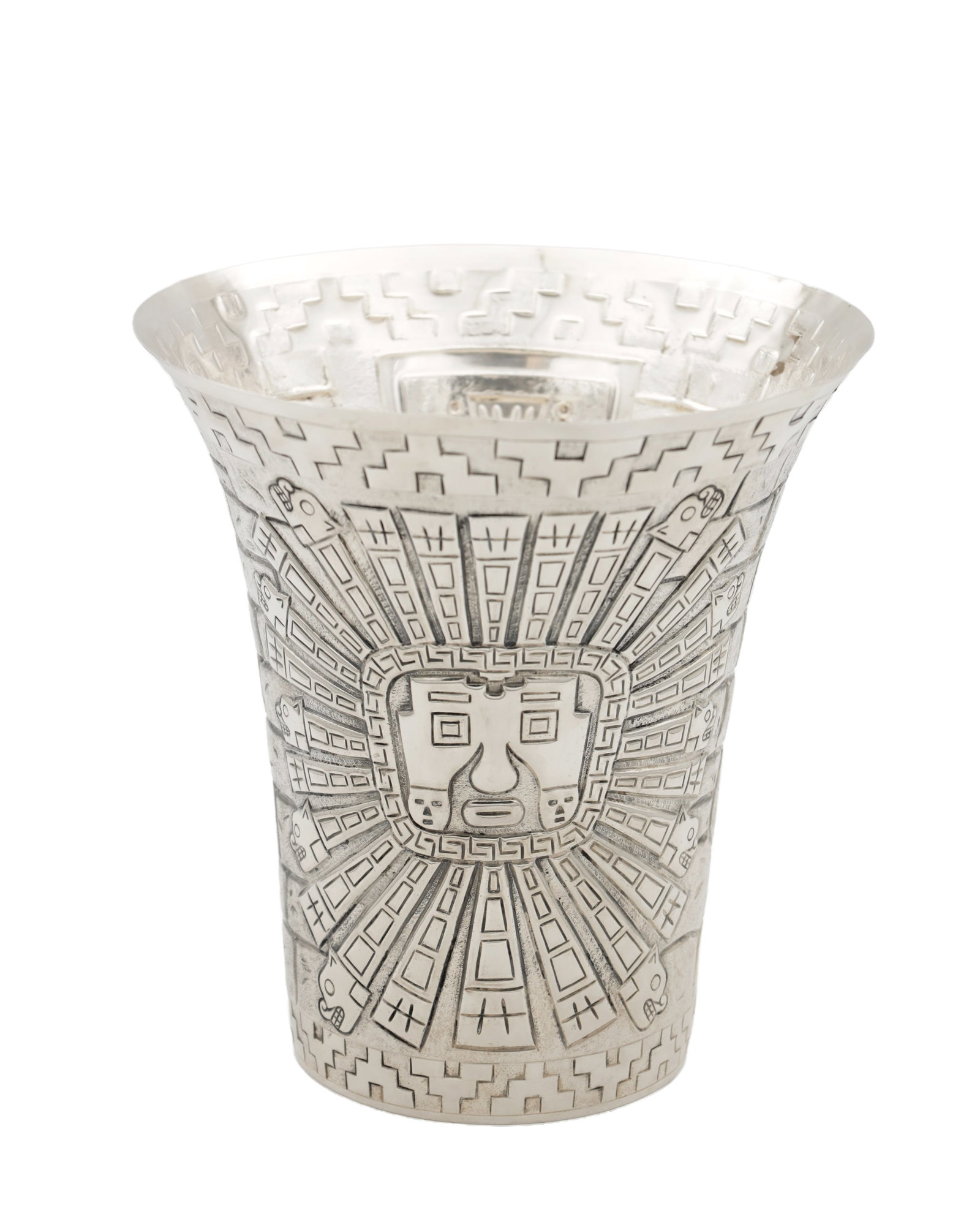 AN EARLY 20TH CENTURY PERUVIAN SILVER VASE BY CAMUSSO, LIMA (1 of 8)
