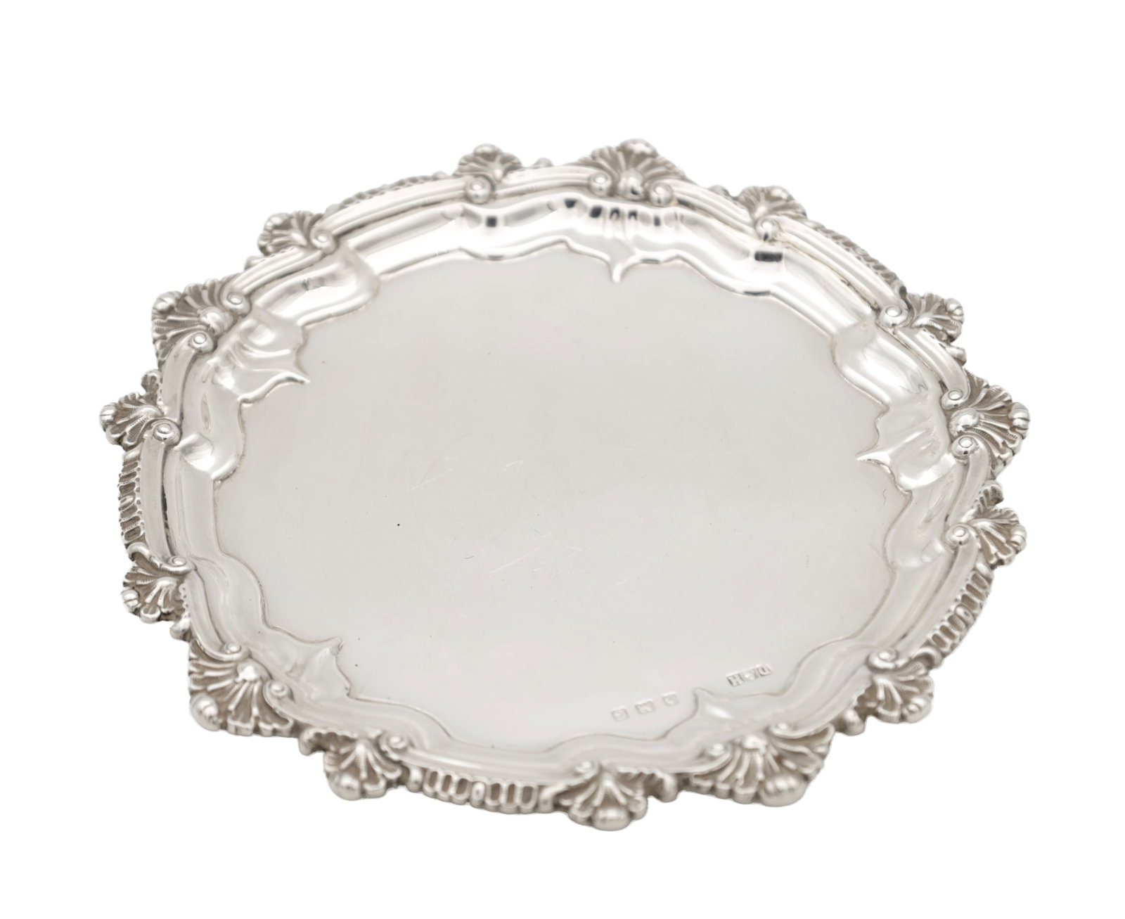 AN EARLY 20TH CENTURY ENGLISH SILVER SALVER (1 of 3)