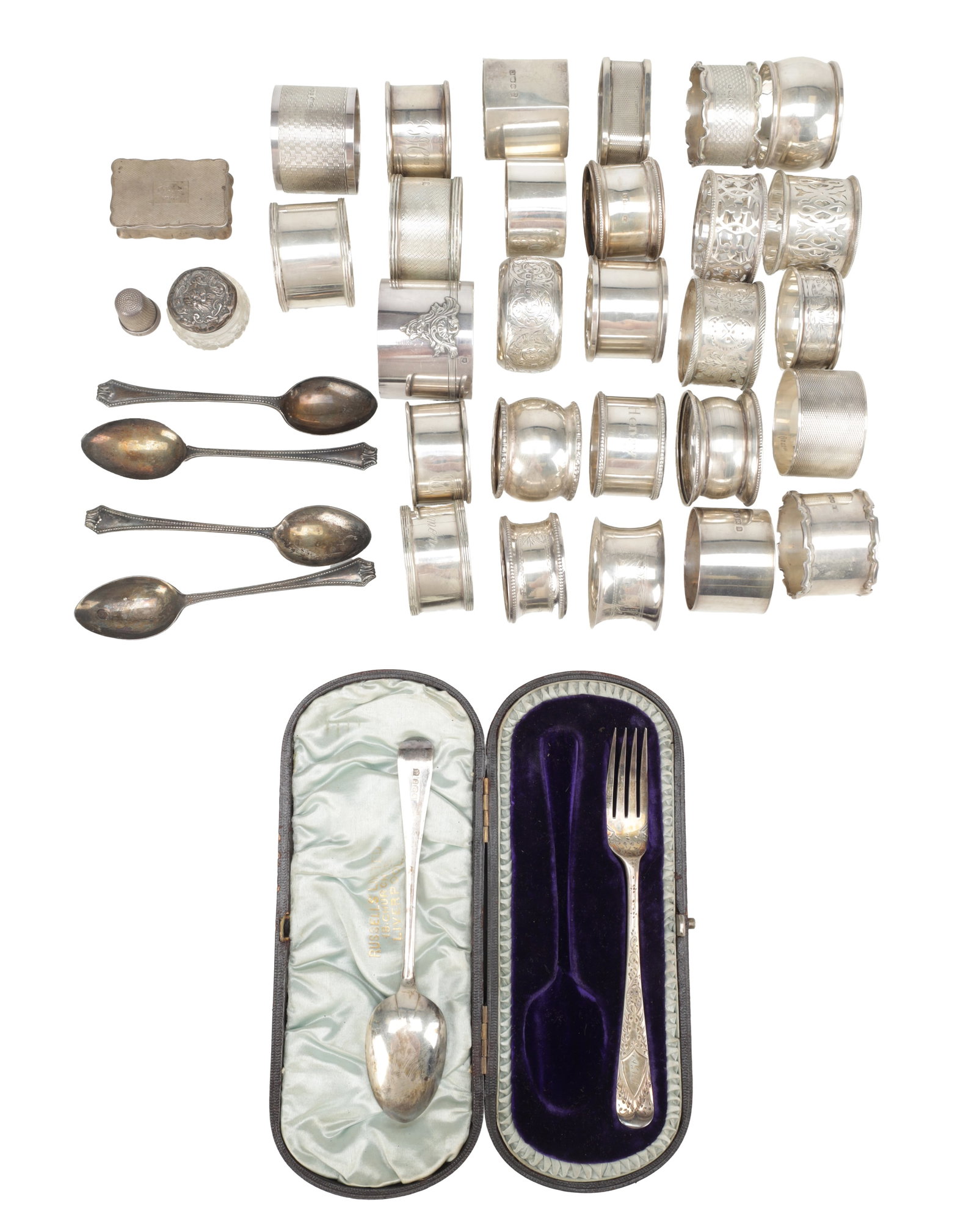 A COLLECTION OF 20TH CENTURY SILVER NAPKIN RINGS AND OTHER ITEMS (1 of 9)