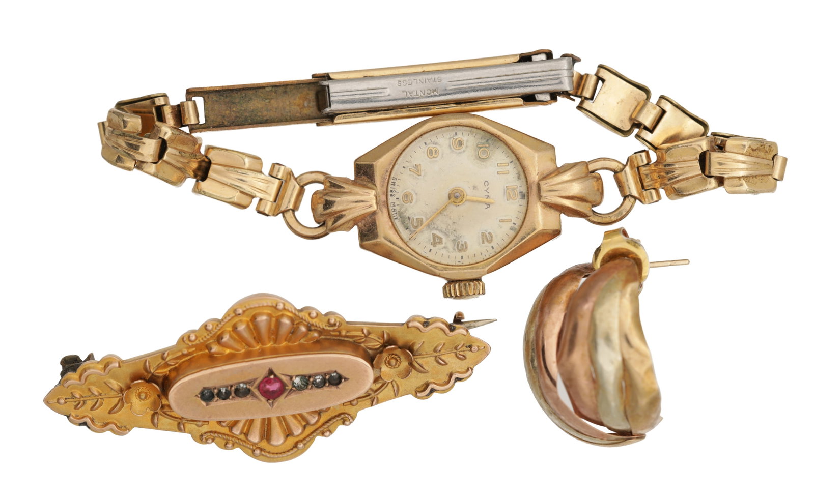 A COLLECTION OF THREE 9CT GOLD ITEMS (1 of 2)