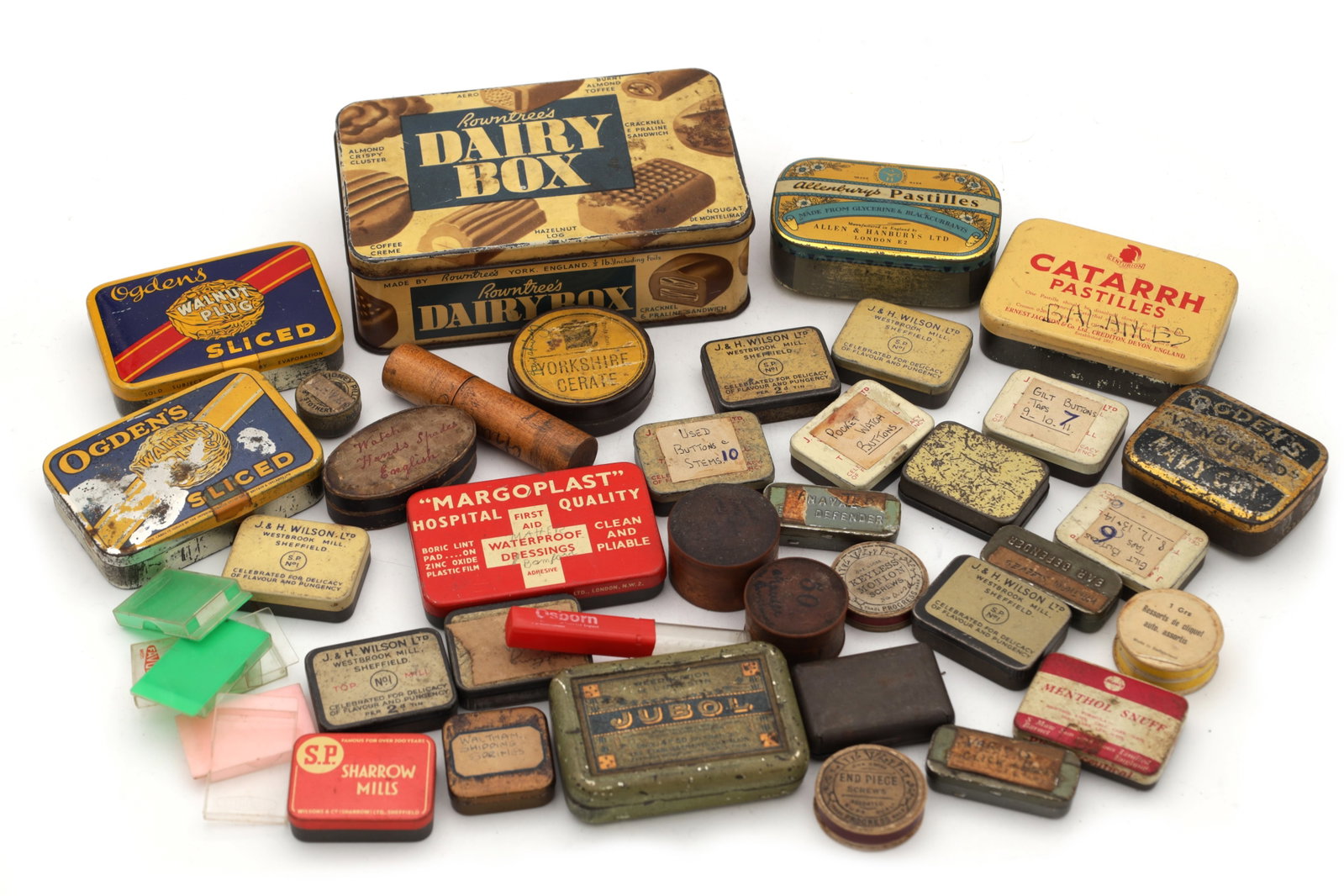 A COLLECTION OF VINTAGE AND ANTIQUE ADVERTISING TINS AND BOXES (1 of 6)