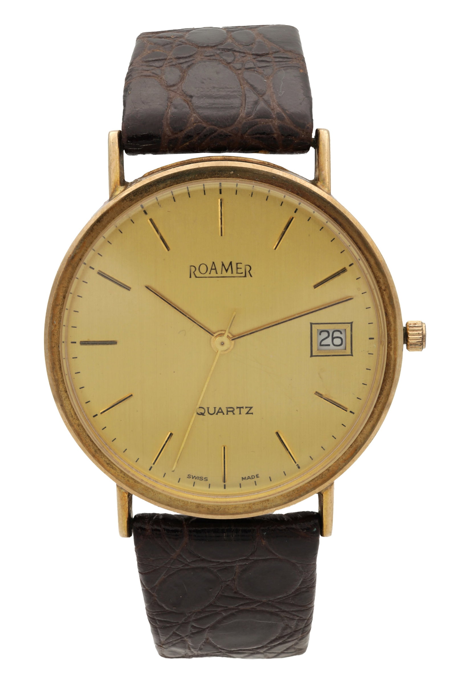 A GENTLEMAN'S 9CT GOLD ROAMER QUARTZ WRIST WATCH (1 of 3)