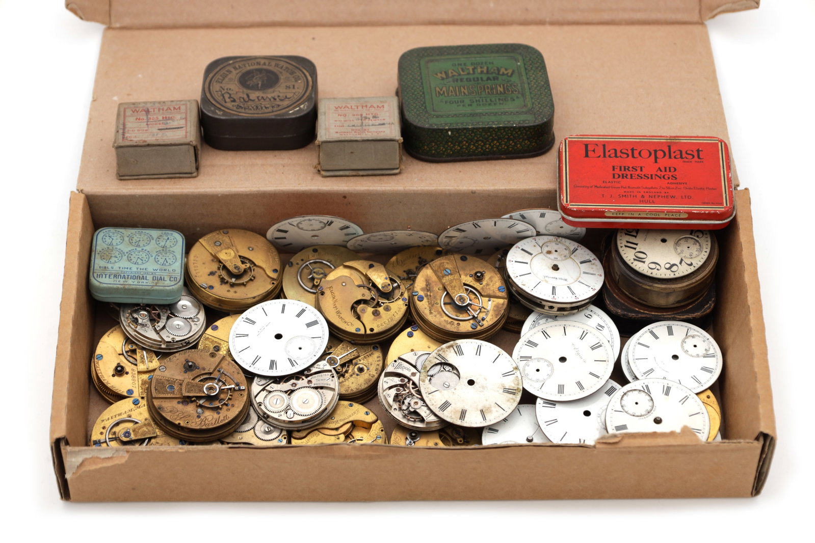 A COLLECTION OF AMERICAN POCKET WATCH MOVEMENTS, PARTS AND BOXES (1 of 7)