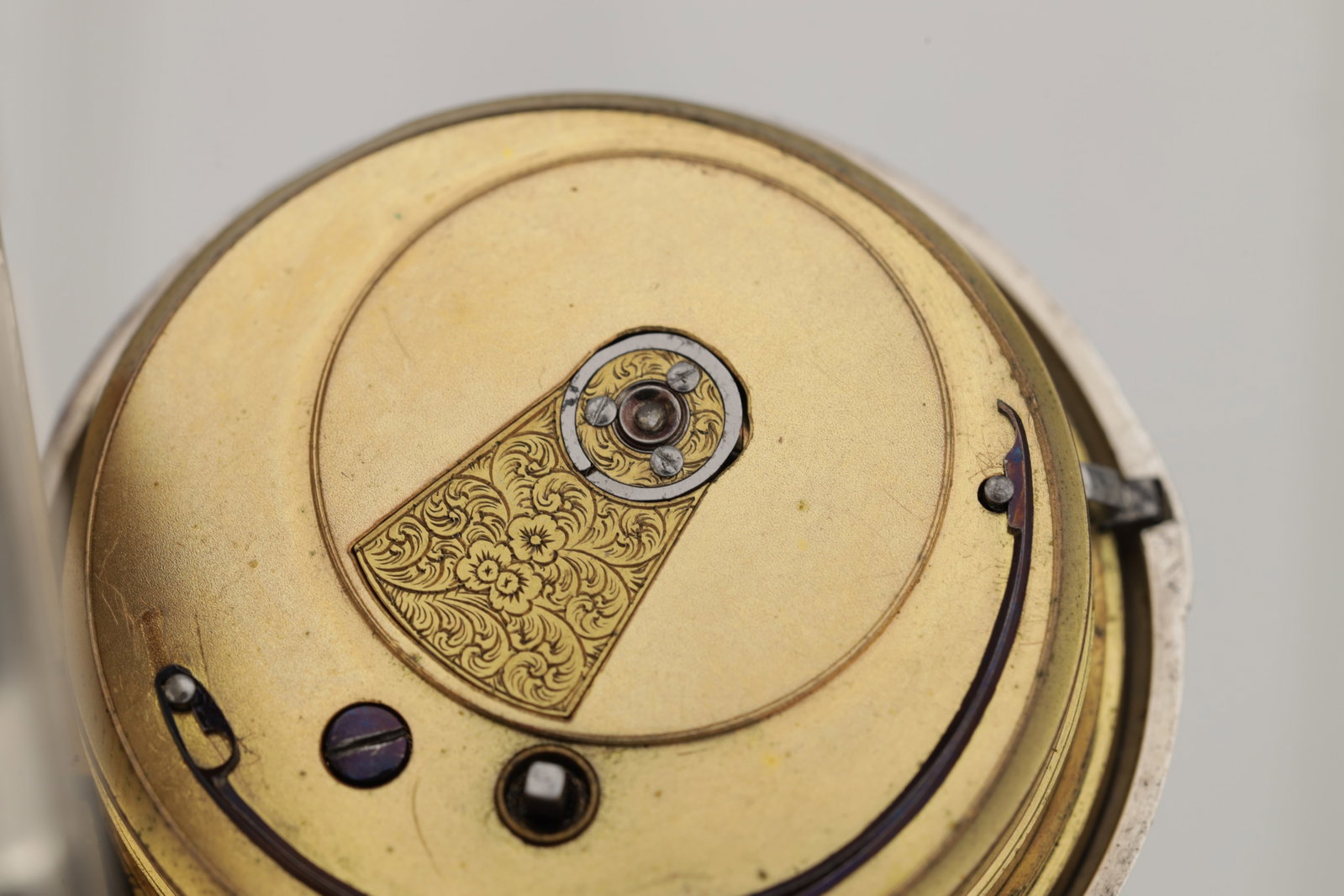 A SILVER OPEN FACE POCKET WATCH - 3