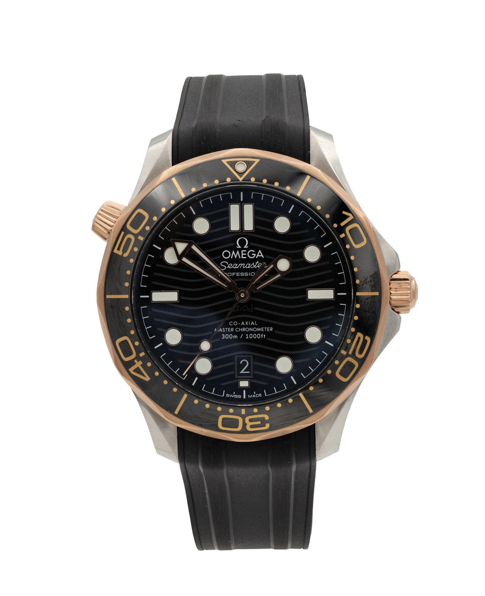 A GENTLEMAN'S STEEL AND SEDNA GOLD OMEGA SEAMASTER DIVER 300 WRIST WATCH (1 of 10)