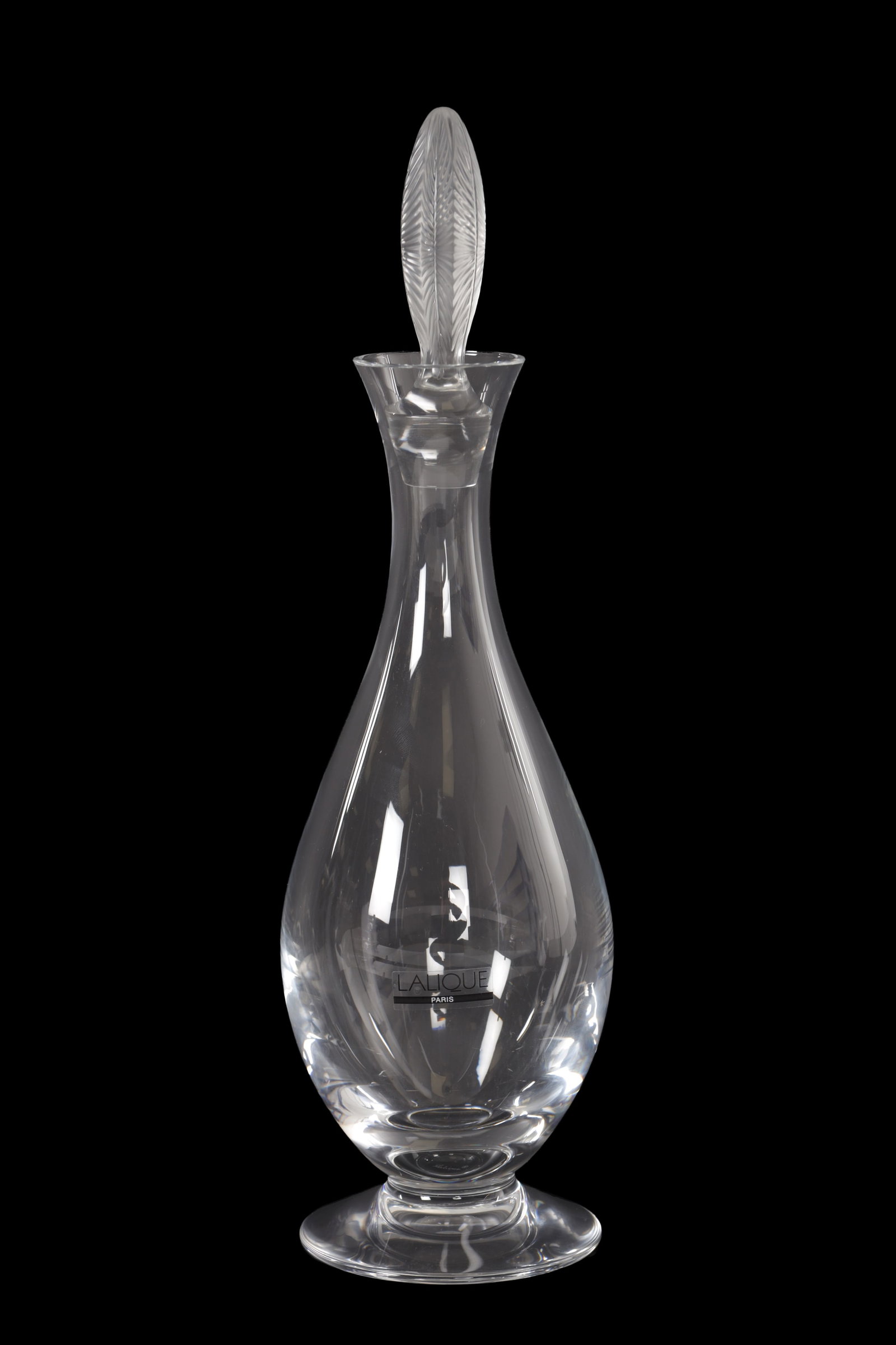 A LALIQUE CLEAR AND FROSTED CRYSTAL 'DIAMANT' DECANTER WITH LEAF STOPPER (1 of 7)