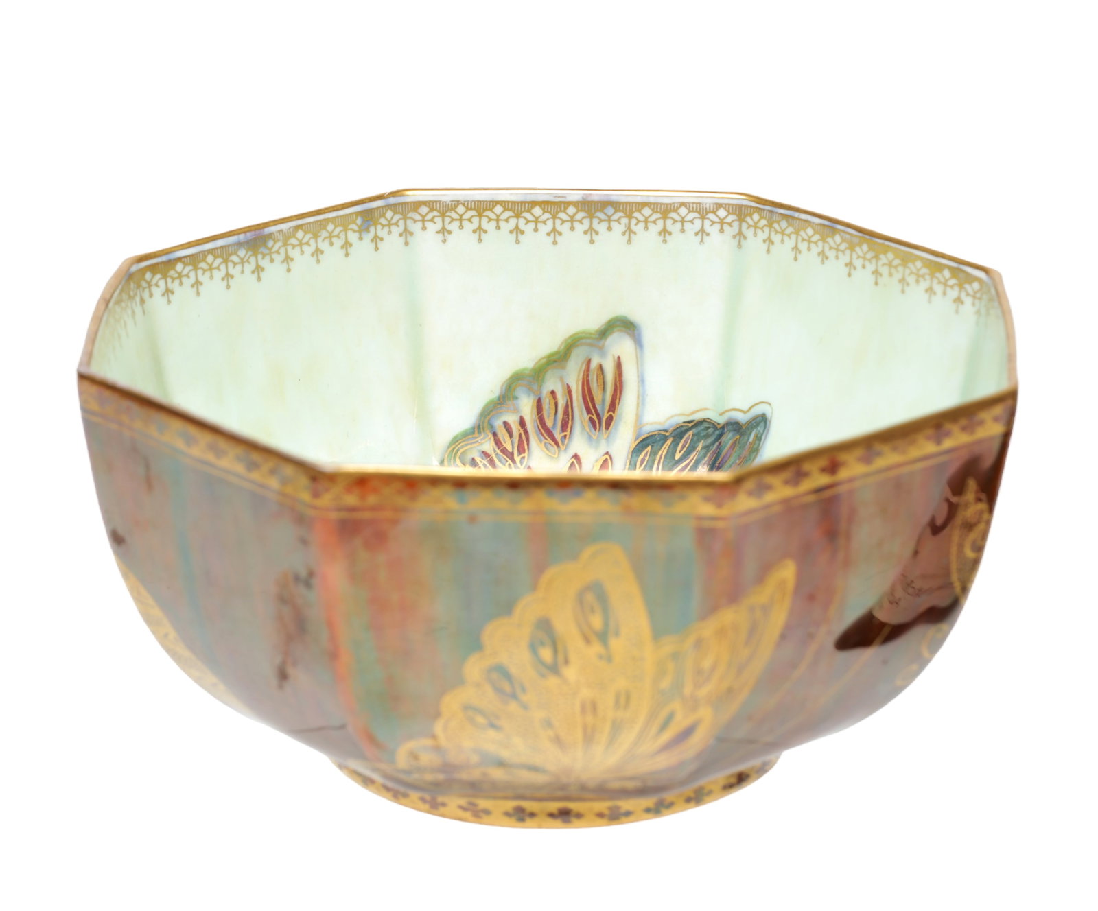 AN EARLY 20TH CENTURY WEDGWOOD BUTTERFLY LUSTRE BOWL PATTERN Z4830 (1 of 7)