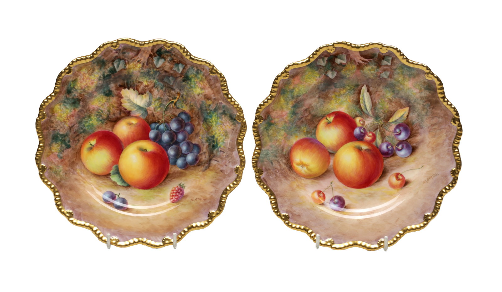 N AYRTON. A PAIR OF 20TH CENTURY ROYAL WORCESTER PORCELAIN FRUIT CABINET PLATES (1 of 8)