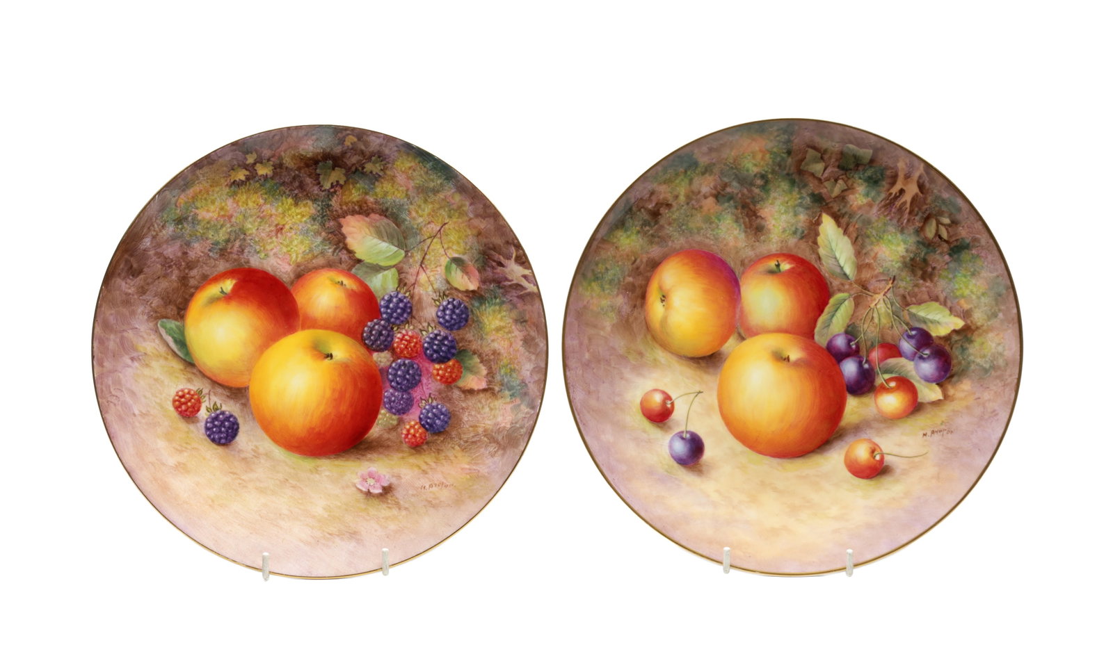 A PAIR OF 20TH CENTURY ROYAL WORCESTER PORCELAIN FRUIT CABINET PLATES SIGNED BY H. AYRTON (1 of 8)