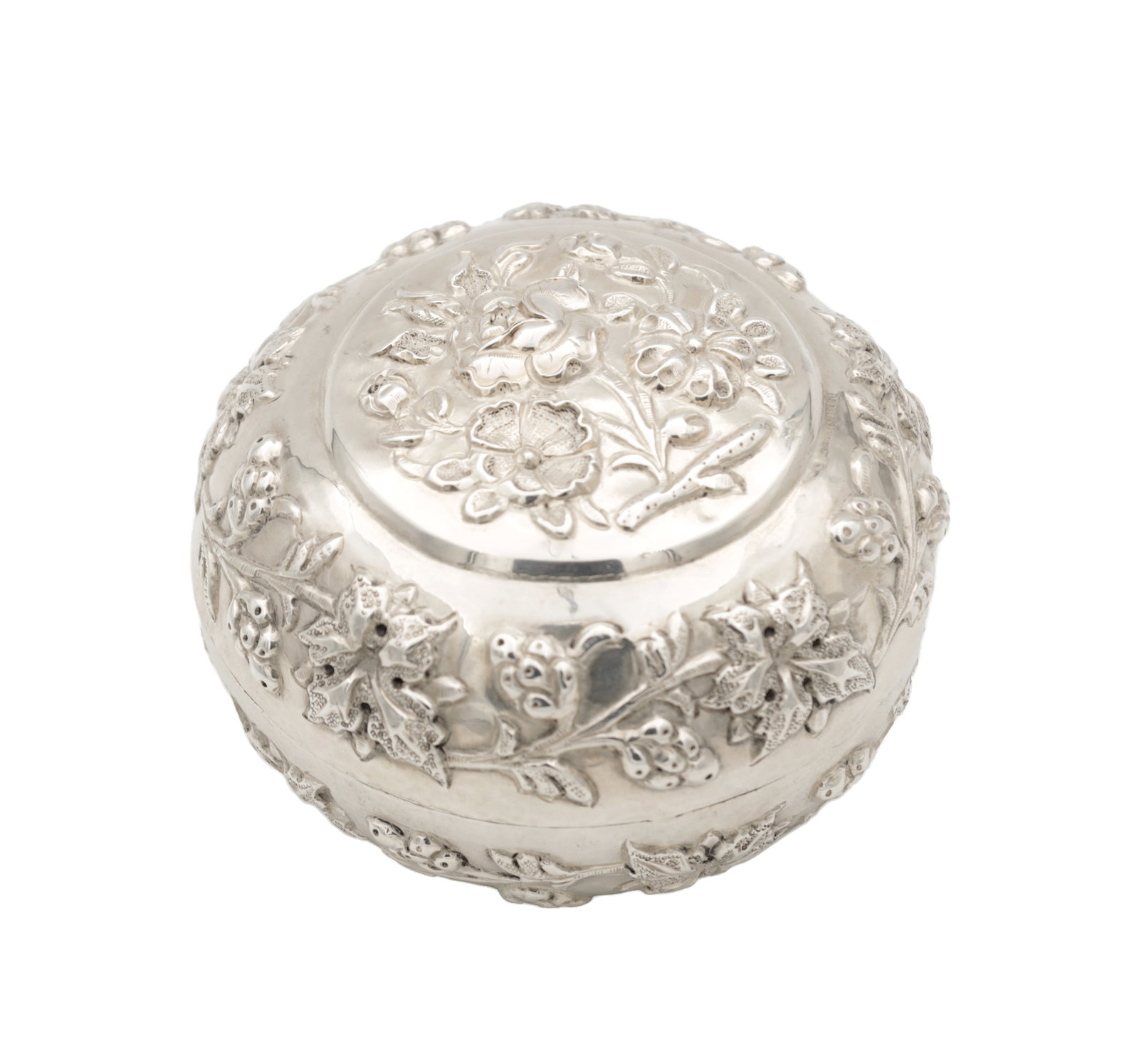 AN EASTERN SILVER REPOUSSE LIDDED DISH (1 of 5)