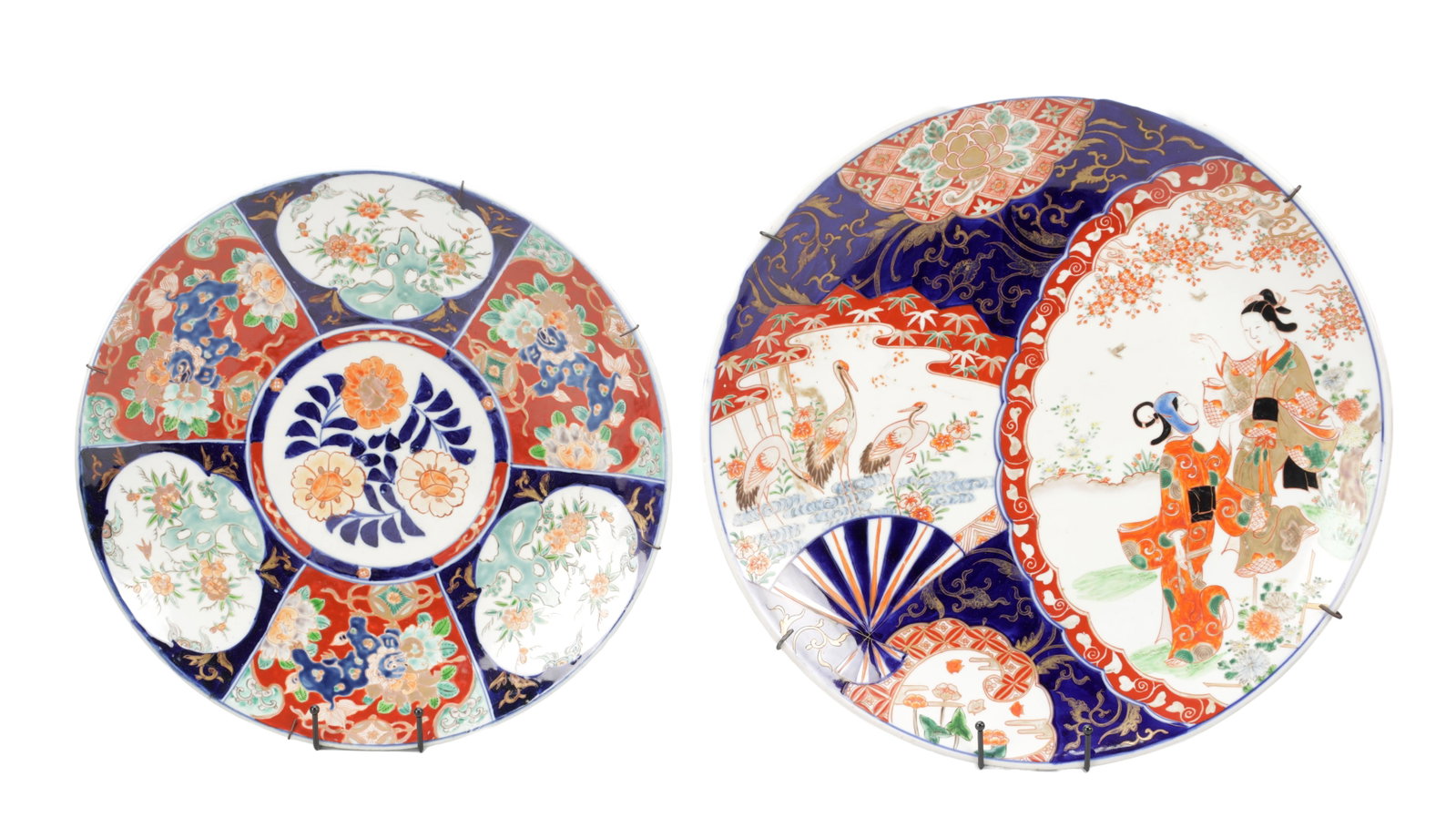 TWO JAPANESE IMARI PORCELAIN CHARGERS (1 of 6)