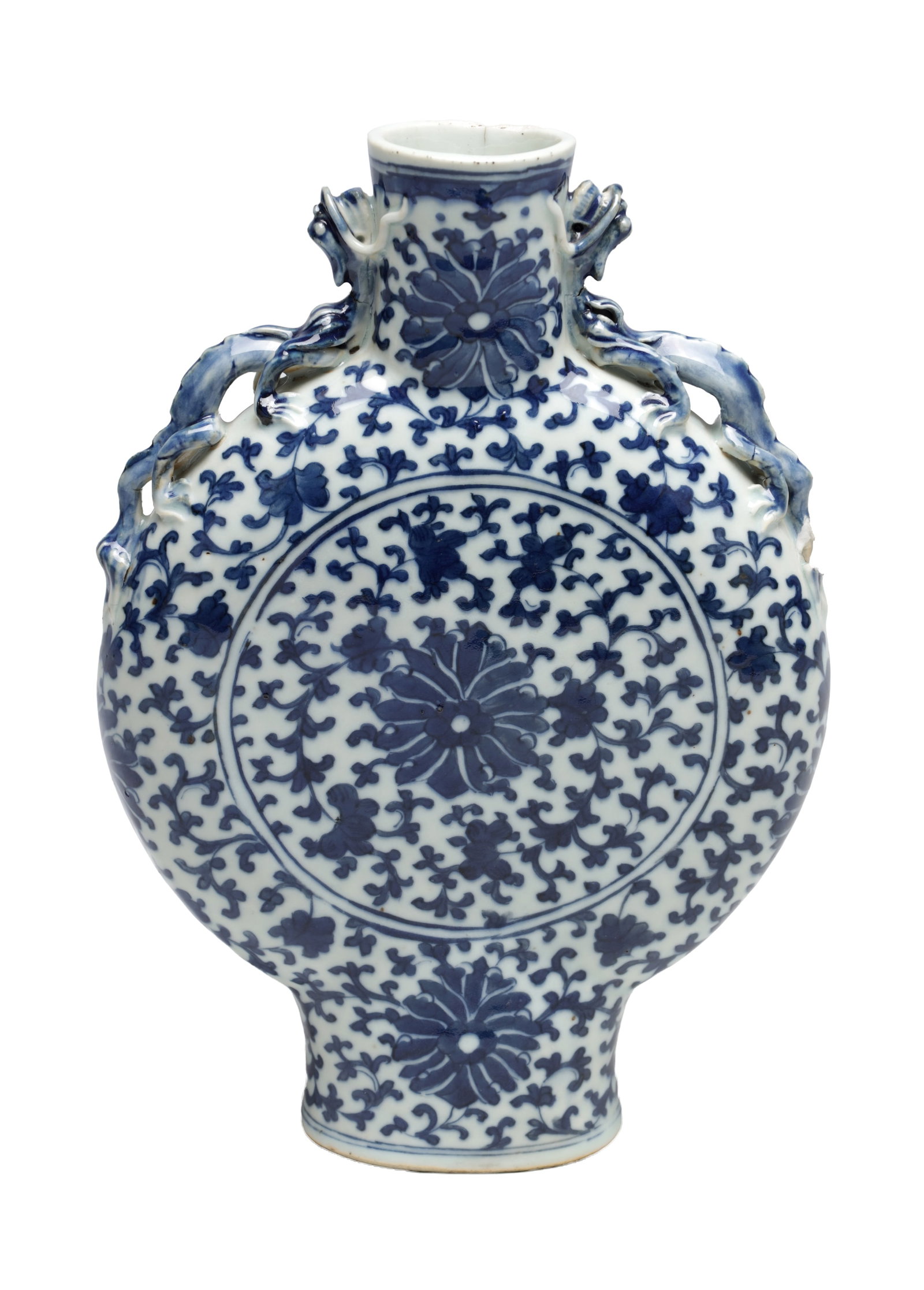 A 19TH CENTURY CHINESE BLUE AND WHITE PORCELAIN MOONFLASK WITH DRAGON HANDLES (1 of 10)