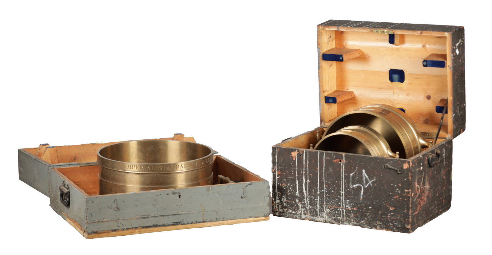 A SET OF THREE IMPERIAL STANDARD BELL METAL COUNTY MEASURES BY J. M'EWAN, LONDON AND MELBOURNE (1 of 9)
