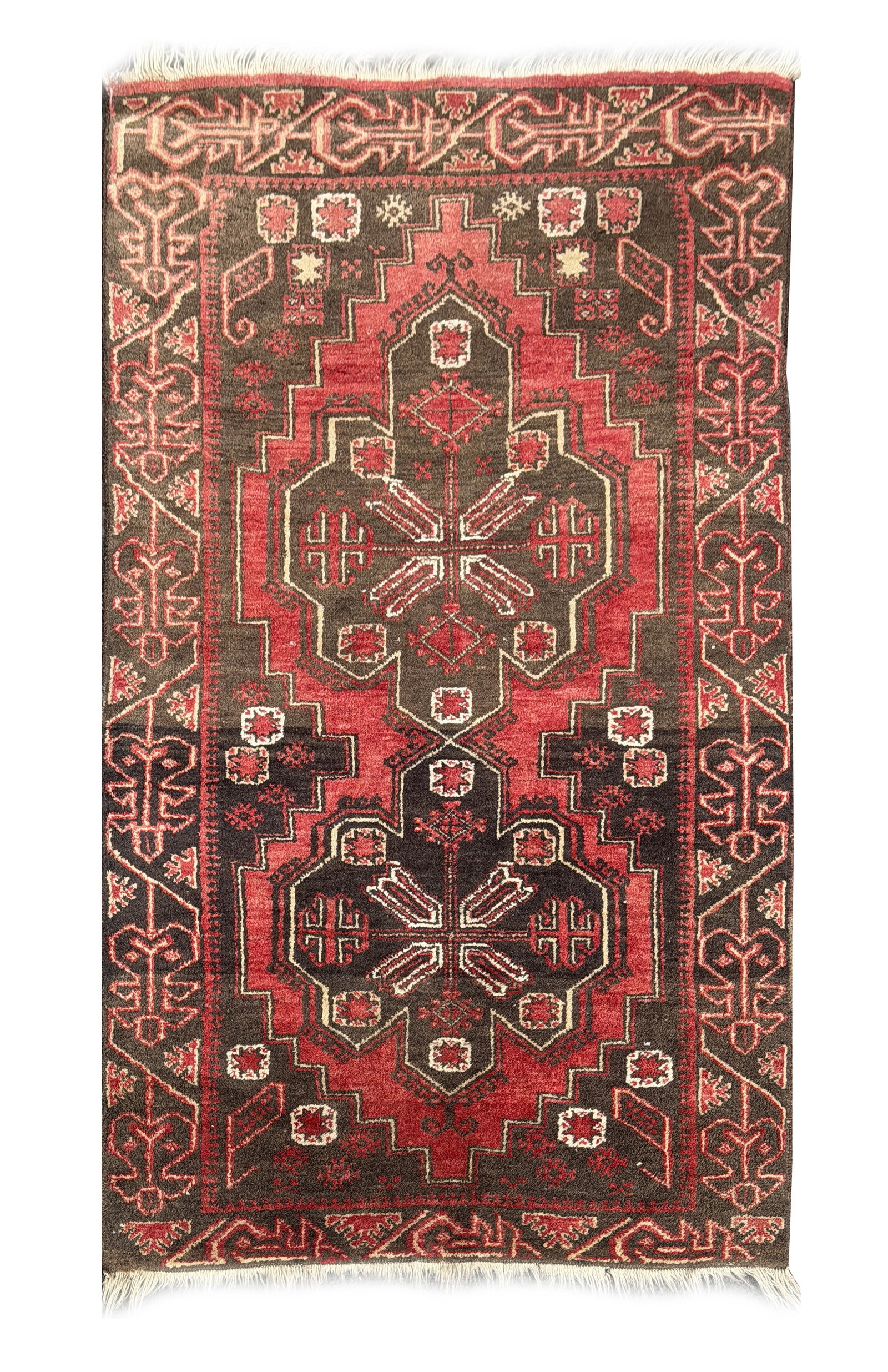 A PERSIAN WOOL CARPET (1 of 8)