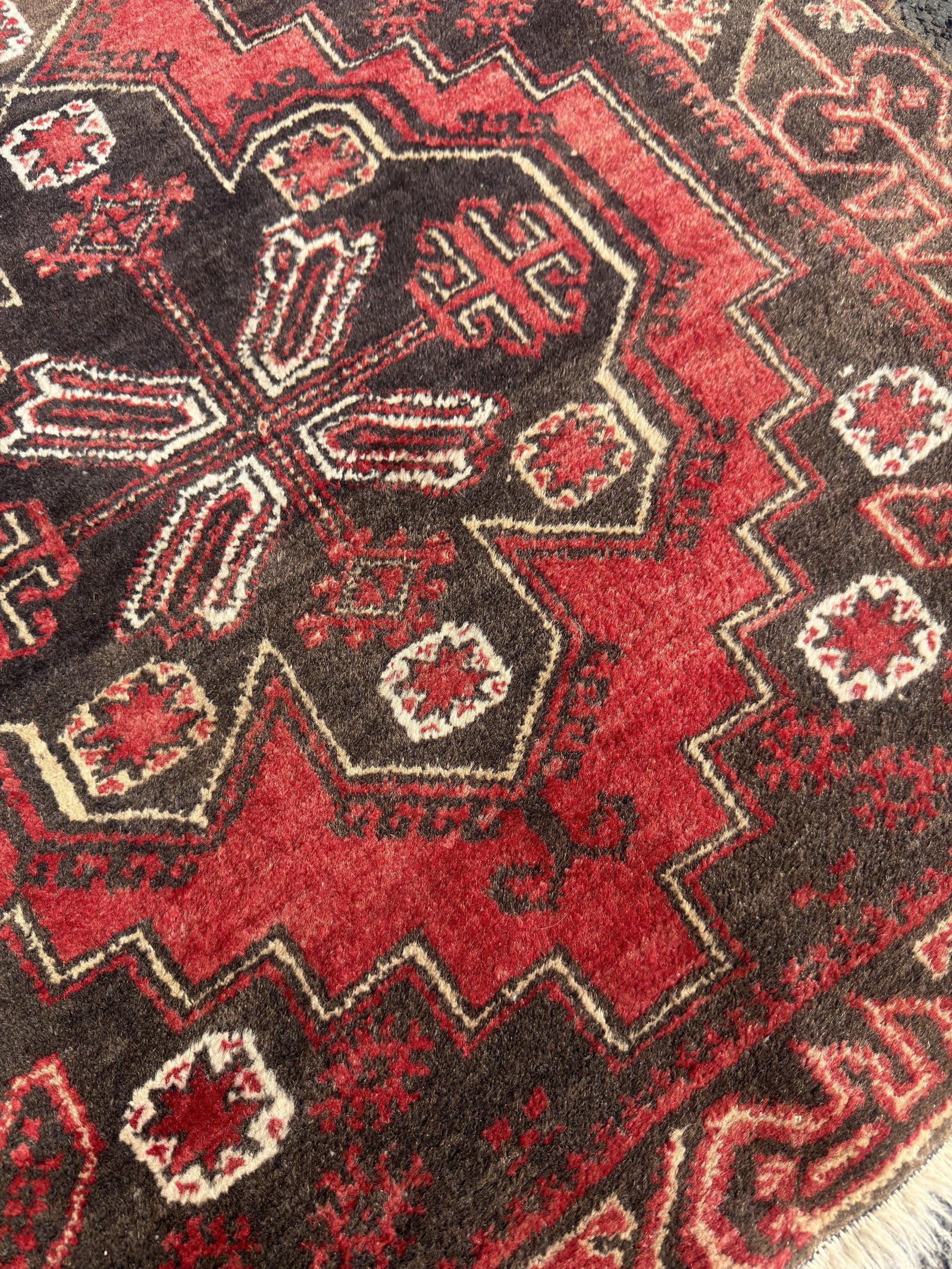 A PERSIAN WOOL CARPET - 2